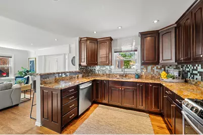 2016 N 75th Avenue, Elmwood Park, IL 60707 - Photo 9