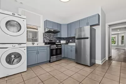 3434 W Potomac Avenue, Chicago, IL 60651 - Photo 17