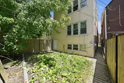 2248 S Kirkland Avenue, Chicago, IL 60623 - Photo 19