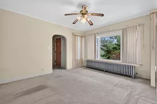 4824 W Concord Pl, Chicago, IL 60639 - Photo 5