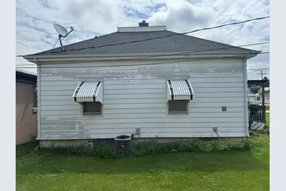 103 W Walnut Street, Oglesby, IL 61348 - Photo 3