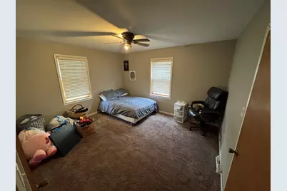 103 W Walnut Street, Oglesby, IL 61348 - Photo 11