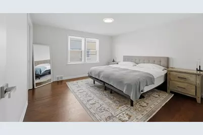 221 S Maple Avenue #C, Oak Park, IL 60302 - Photo 15