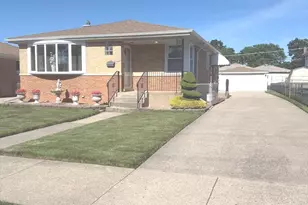 4047 Denley Ave, Schiller Park, IL 60176 - Photo 3