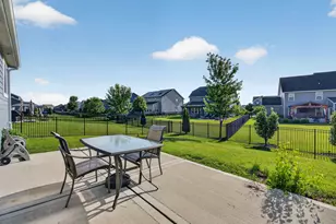 1935 Moran Dr, Shorewood, IL 60404 - Photo 37