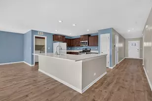 1935 Moran Dr, Shorewood, IL 60404 - Photo 7