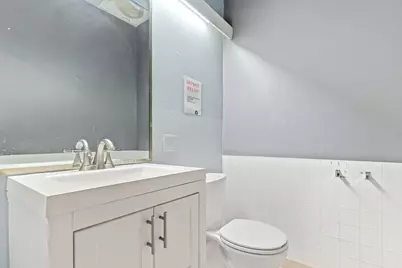 735 W 35th Street, Chicago, IL 60616 - Photo 13