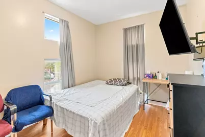 735 W 35th Street, Chicago, IL 60616 - Photo 23