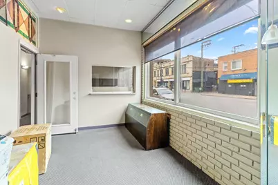 735 W 35th Street, Chicago, IL 60616 - Photo 17
