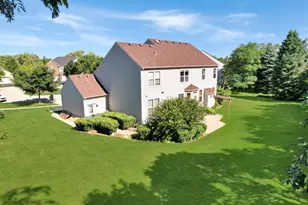 3510 High Hill Cir, Carpentersville, IL 60110 - Photo 19