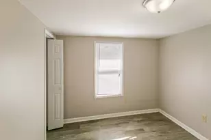 502 E High St, Morris, IL 60450 - Photo 7
