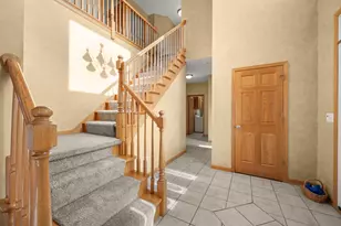 101 Hickory Ln, Kirkland, IL 60146 - Photo 5