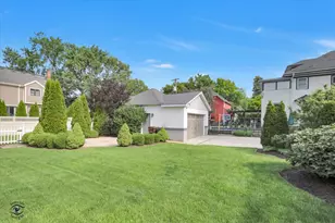 220 Hickory St, Frankfort, IL 60423 - Photo 9