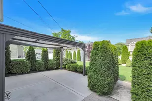 220 Hickory St, Frankfort, IL 60423 - Photo 7