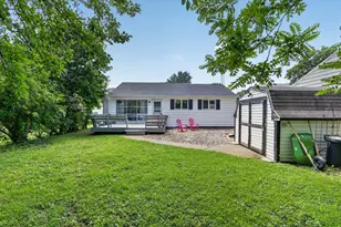 1204 W Violet St, Freeport, IL 61032 - Photo 31