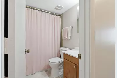 5 Crystal Court #5, Pontiac, IL 61764 - Photo 7