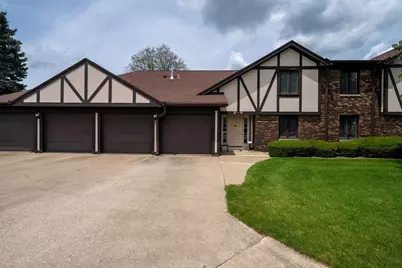 5 Crystal Court #5, Pontiac, IL 61764 - Photo 11