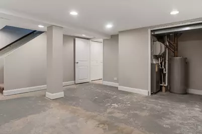 2527 N Washtenaw Avenue, Chicago, IL 60647 - Photo 23