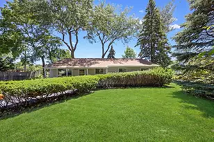 105 Rocklyn Ct, Bolingbrook, IL 60440 - Photo 3