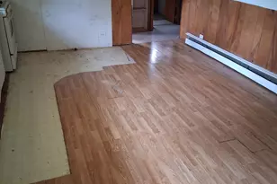 103 E 5th St, Kaneville, IL 61778 - Photo 7