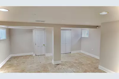 1507 N 15th Avenue, Melrose Park, IL 60160 - Photo 17