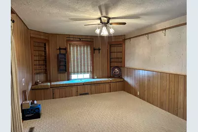 5827 Garden Plain Road, Fulton, IL 61252 - Photo 19