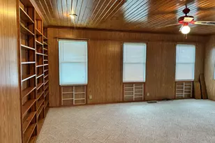 5827 Garden Plain Rd, Fulton, IL 61252 - Photo 17