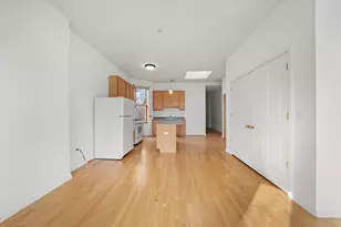 716 W 51st St, Chicago, IL 60609 - Photo 5