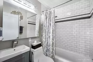 72 W Irving Park Rd, Roselle, IL 60172 - Photo 19