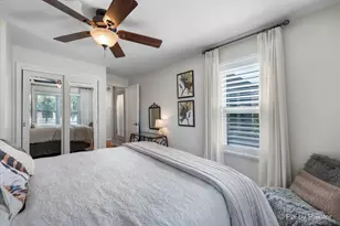 72 W Irving Park Rd, Roselle, IL 60172 - Photo 17