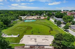 72 W Irving Park Rd, Roselle, IL 60172 - Photo 37