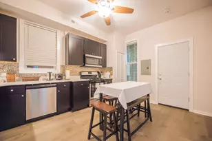 2251 W Belmont Ave, Chicago, IL 60618 - Photo 5
