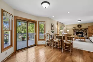 334 Sequoia Ct, Antioch, IL 60002 - Photo 5
