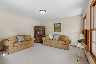 334 Sequoia Ct, Antioch, IL 60002 - Photo 9