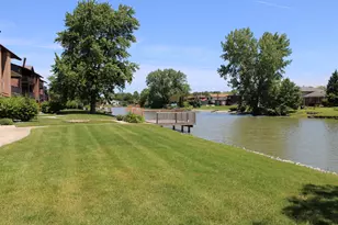 19561 Lake Shore Dr, Lynwood, IL 60411 - Photo 1