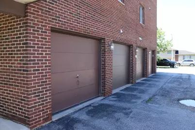 19561 Lake Shore Drive #1S, Lynwood, IL 60411 - Photo 3