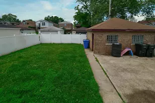 8126 S Chappel Ave, Chicago, IL 60617 - Photo 35