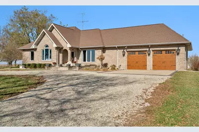 10739 E 3200 North Road, Blackstone, IL 61313 - Photo 3