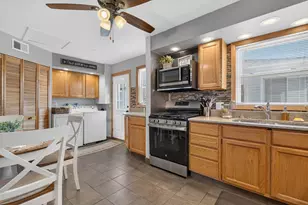 6109 S Neenah Ave, Chicago, IL 60638 - Photo 9