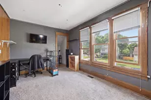 924 Prospect St, Dekalb, IL 60115 - Photo 11