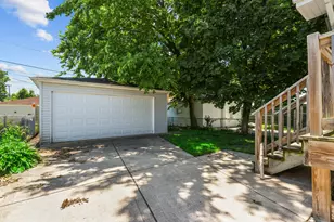 7351 W Barry Ave, Chicago, IL 60707 - Photo 25