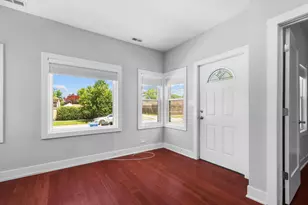 7351 W Barry Ave, Chicago, IL 60707 - Photo 3