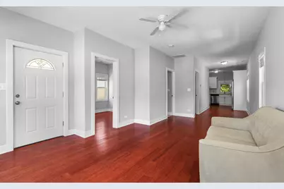 7351 W Barry Avenue, Chicago, IL 60707 - Photo 5