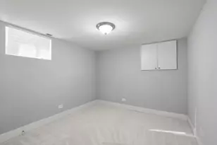 7351 W Barry Ave, Chicago, IL 60707 - Photo 19
