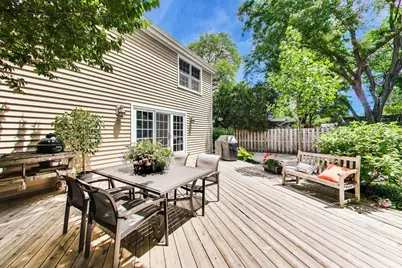 2241 Greenwood Avenue, Wilmette, IL 60091 - Photo 25
