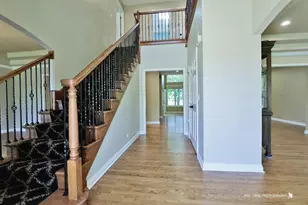 2935 Oxford Ct, Aurora, IL 60502 - Photo 5
