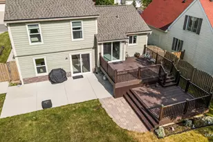 208 Iris Dr, Streamwood, IL 60107 - Photo 19