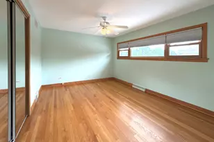 801 S See-Gwun Ave, Mount Prospect, IL 60056 - Photo 29
