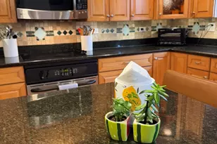 7533 W Carmen Ave, Harwood Heights, IL 60706 - Photo 5