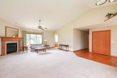 415 E Southmor Road, Morris, IL 60450 - Photo 15